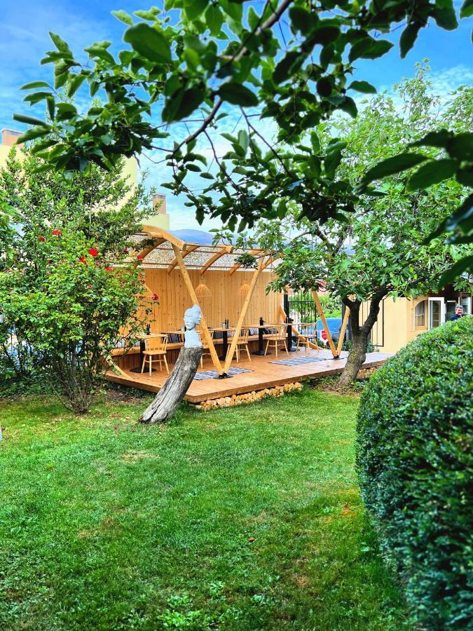 Friends Family Hotel Lozenec Exteriér fotografie